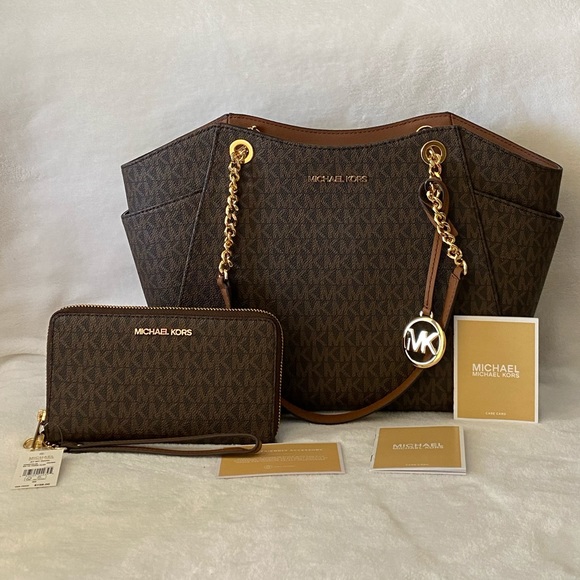 Michael Kors Handbags - NWT Michael Kors Shoulder Tote & Phone Wallet Set